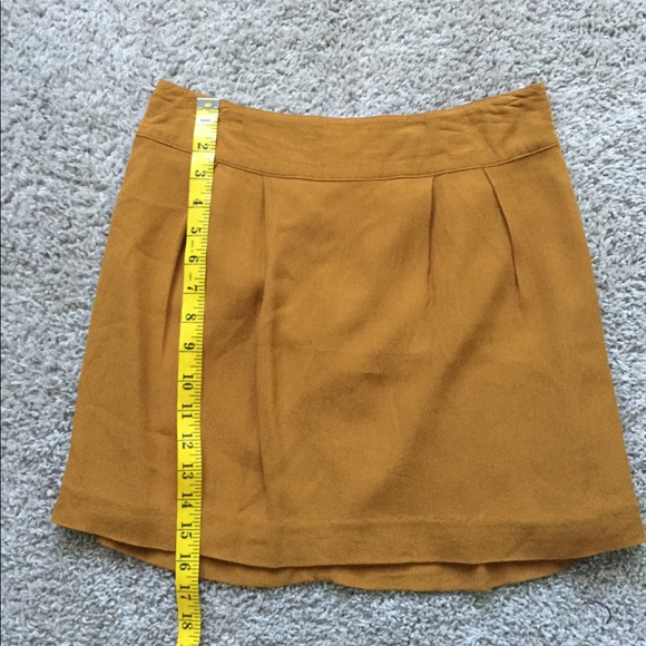 π₯π₯HOST PICπ₯π₯Forever 21 Mustard Mini Skirt - Picture 5 of 8